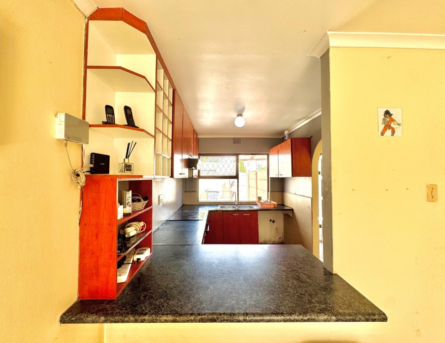 2 Bedroom Property for Sale in Table View Western Cape